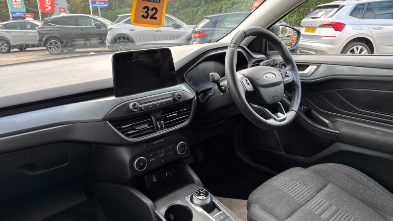 Ford Focus 1.0 EcoBoost 125 Active Auto 5dr Petrol Hatchback